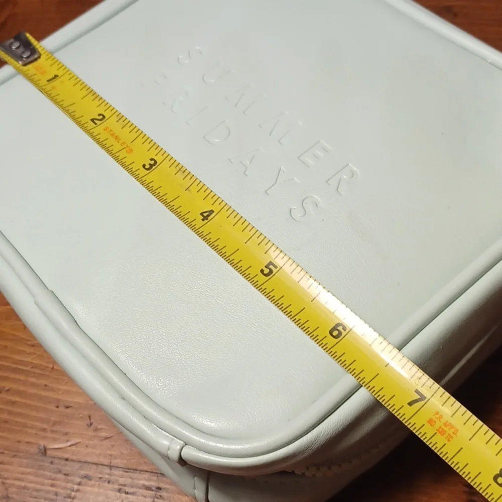 Cosmetic case
